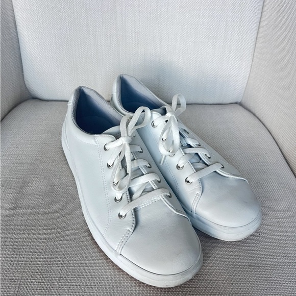 Keds Women’s white leather Size 9 - Picture 1 of 8